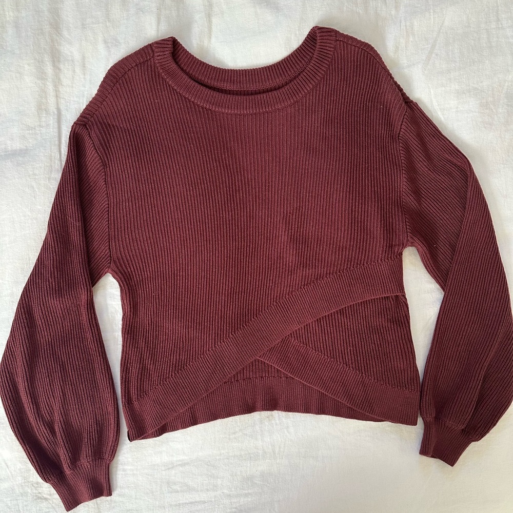 Lululemon cropped sweatshirt size 8